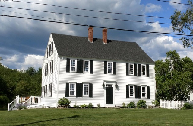 Charming Kennebunkport overlooking the Cape Arundel Golf Course
