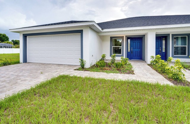 Charming Kissimmee Duplex: 18 Mi to Disney!