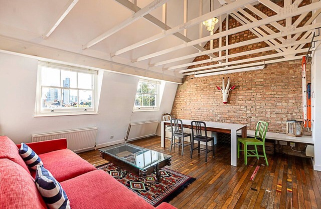 Charming Loft in Islington - Stunning View!