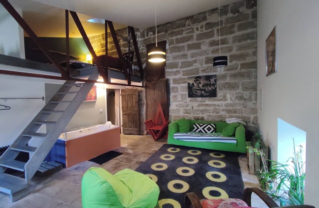 Charming Loft with spa in the City Center.