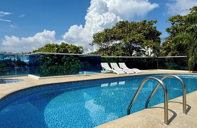 Charming Lovely view Beach Pool 702
