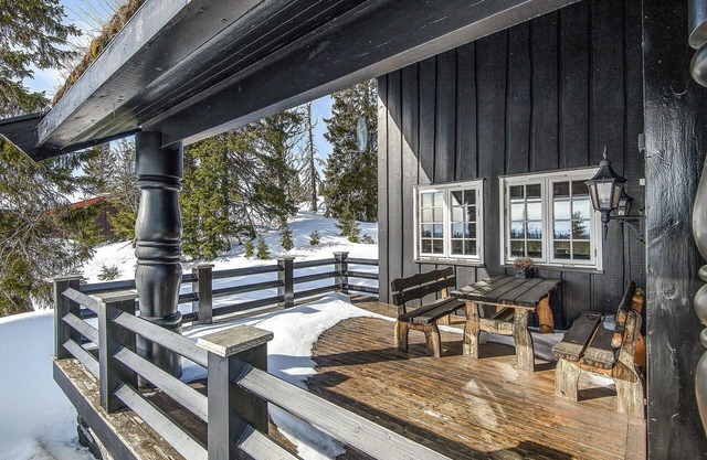 Charming luxury holiday home near Sjusjøen