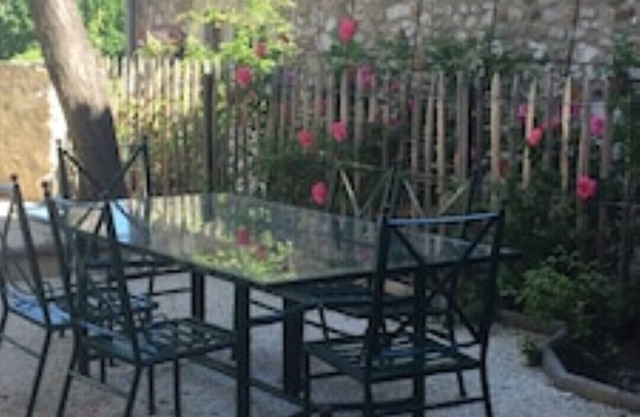 🏡 Charming Mas du Papillon- Authenticity and serenity in Drôme Provençale