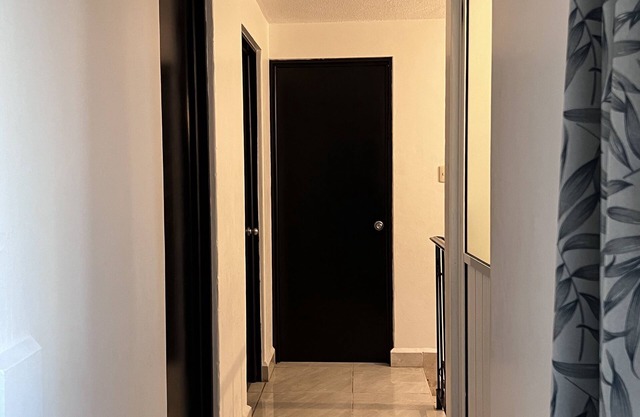 Charming, modern and spacious central house