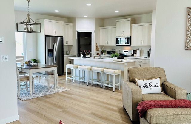 Charming Modern Home Near All Magic Valley Attractions