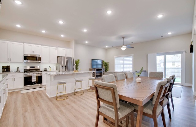 Charming Ozark Abode w/Yard & Pool Access