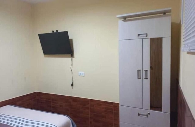 Charming 2 Bedroom Apartment