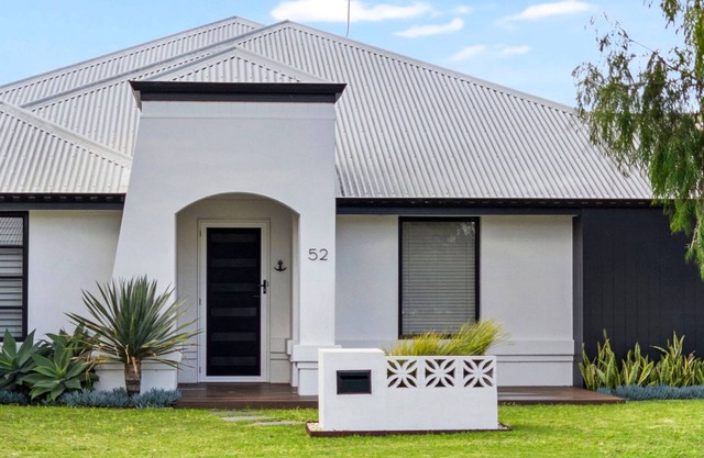 Charming Pet-Friendly Retreat Near Quindalup's Pristine Beaches – Perfect for Families & Friends!