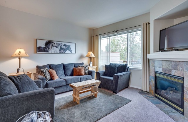 Charming Redmond Townhome w/Resort Amenities
