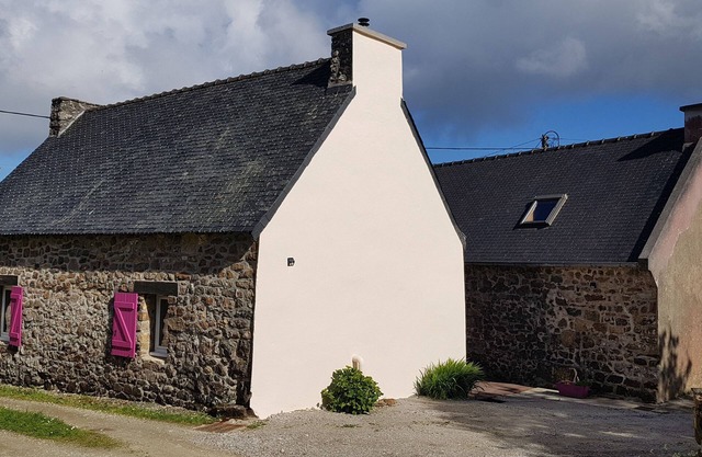 Charming renovated 3-room detached "Penty" with terrace, small garden and parking space