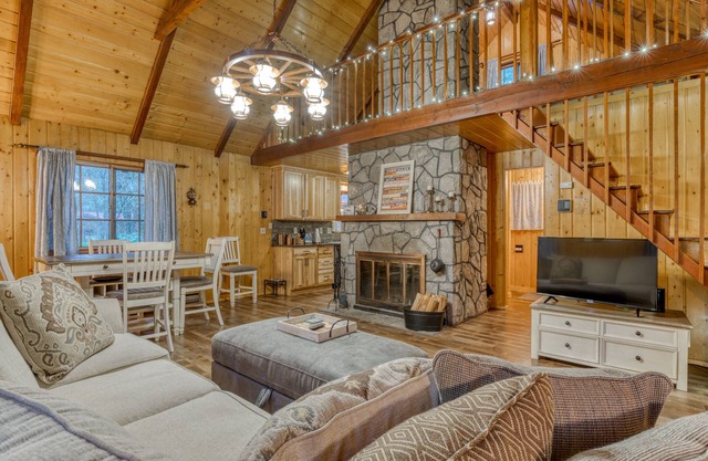 Charming, riverfront cabin with fireplace - dog-friendly