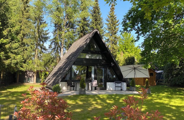 Charming roof-only house in quiet surroundings