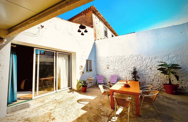 Charming Rustic Wine Cellar House in Reguengo Grande with Fireplace