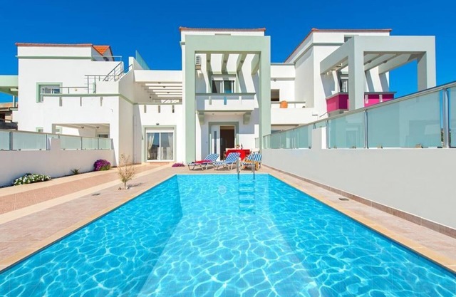Charming Seaside Villa in South Rhodes (Blue Pearl)