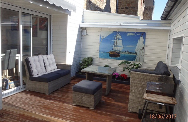 Charming Stone house fully renovated/6 to 8 guests