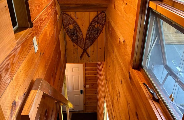 Charming studio in the lovely Duxbury VT