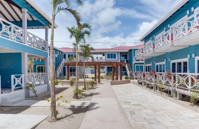 Charming Studio Room w/ WiFi & Balcony - Steps to Beach, Dining, & Shops