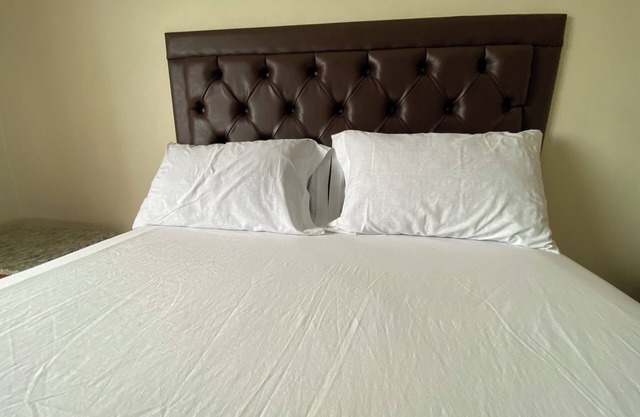 Charming Studio with AC and WiFi in marvelous Kingston