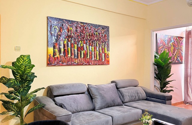 Charming T1 in Historical Building-2min to Luanda Bay Museums-Marginal
