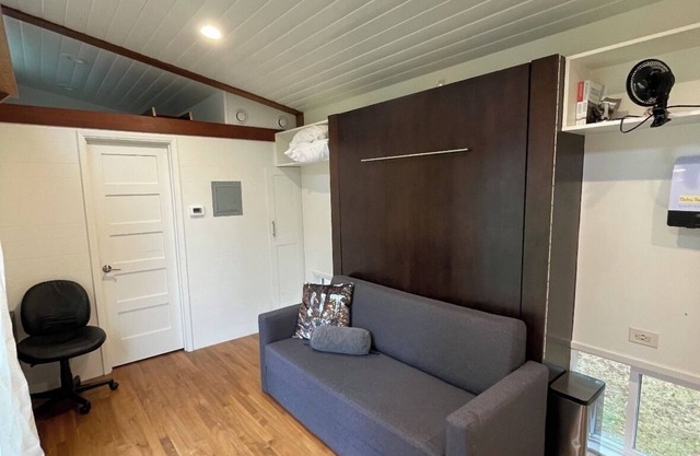 Charming Tiny House Retreat