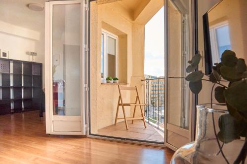 Charming Top-floor With Balcony