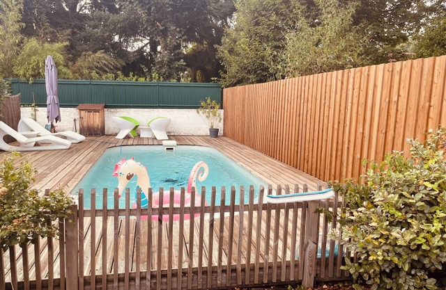 Charming town house with pool and garden