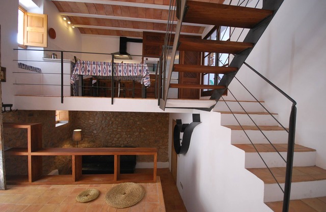 Charming townhouse, walking distance from the main square