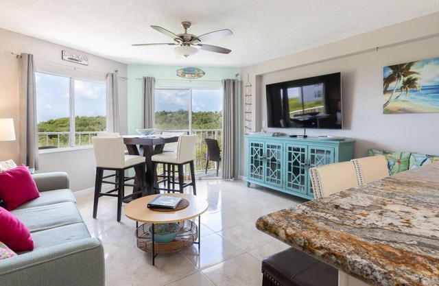 Charming & Tranquil Condo [Ocean Pointe 2208]