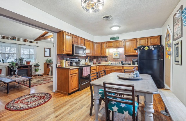 Charming Union Home w/Backyard, Fire Pit!