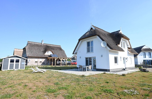 Charming vacation home "Anni" in the south of the island of Rügen