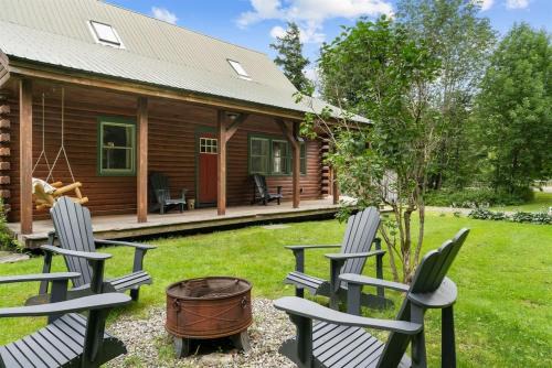 Charming Vermont Log Cabin