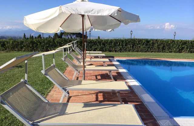 Charming Villa WI FI A/C