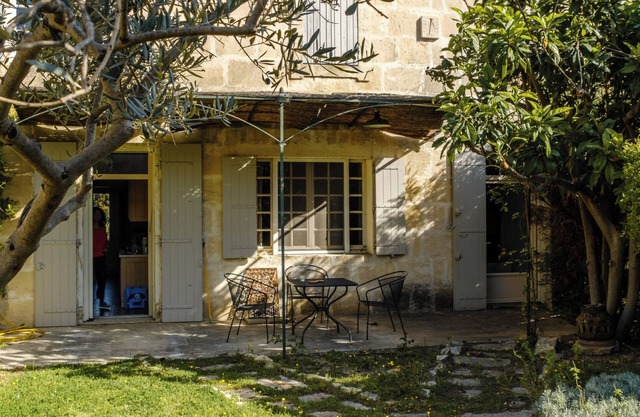 Charming village house at the foot of the Alpilles mountains
