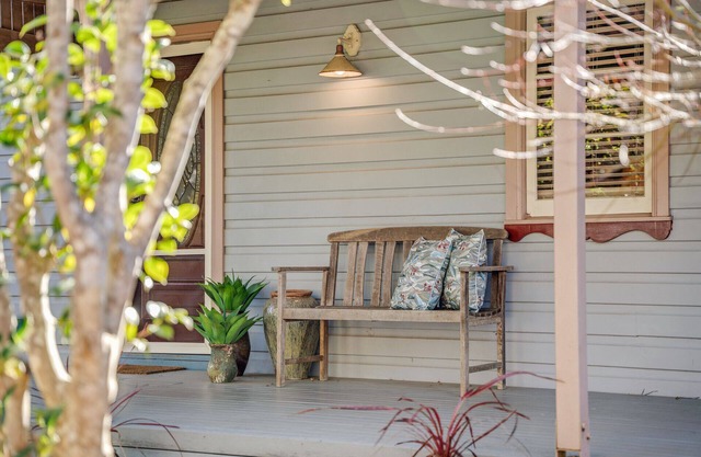 Charming Wentworth Falls Cottage
