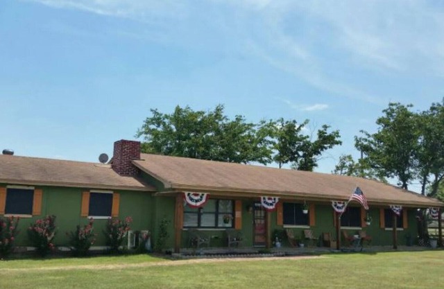 "Chateau Beauregard" country relaxation in Crowley