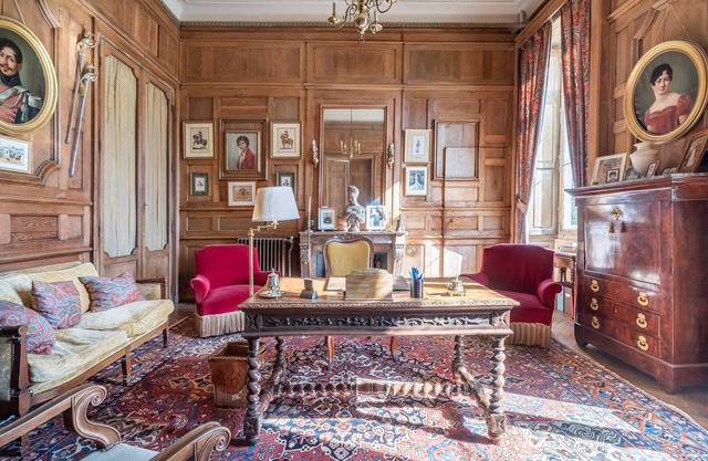 Château in Sarthe with Heated Pool