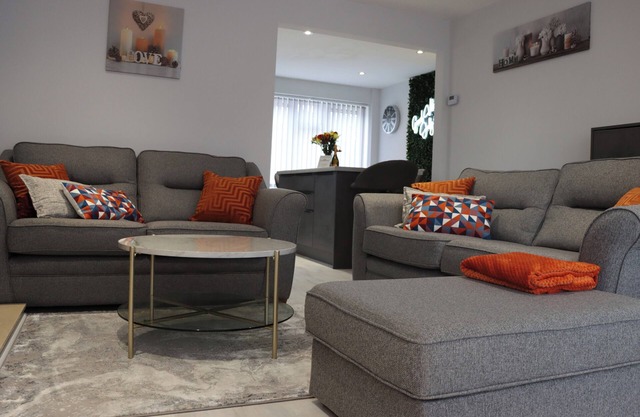 Check this! Premium 5-Star Home from Home Retreat