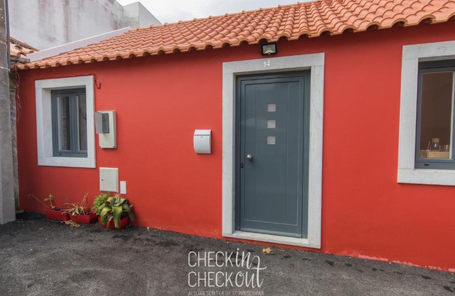 CheckinCheckout - Colares Cozy House