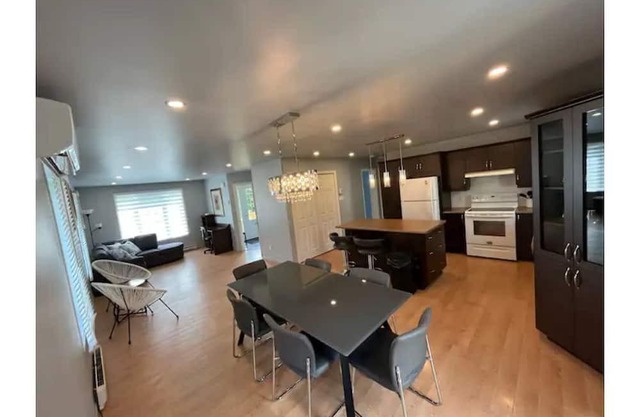 Cheerful 5 bedroom cottage
