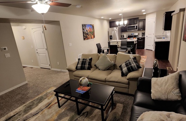 Cheerful 4 bed Room House
