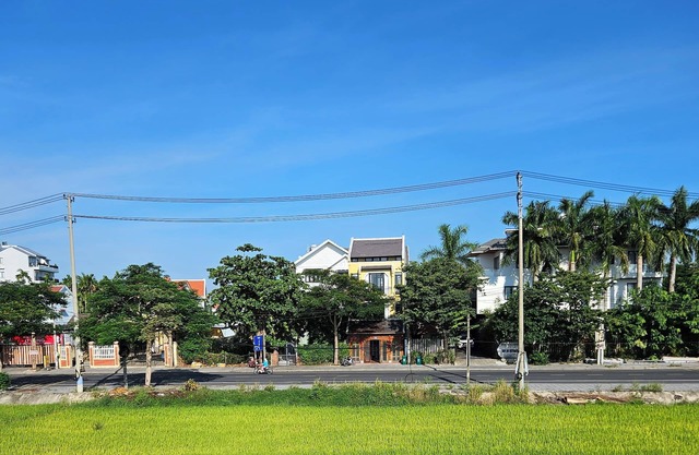 Cheerful 4-Bedroom Villa With Pool and Rice View