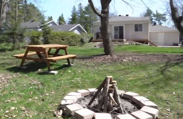 Cheerful freshly renovated cottage