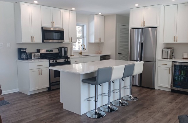 Cheerful residential home with lots of space