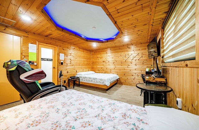 Cheongpyeong Pine Hotel