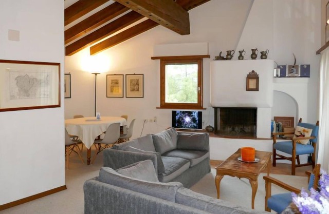 Chesa Prasüra 10 by Interhome