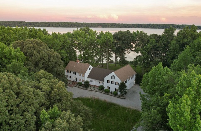 Chesapeake Point | Waterfront w/HOT TUB + Beach!