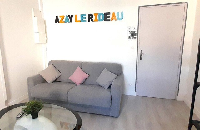 Chez Benjamin -> Sleeps 2 to 4 in the center of Azay