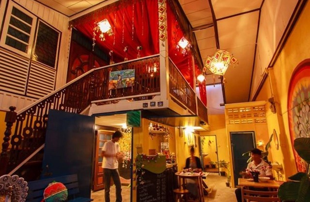 Chezmoi Handicraft & HomeStay