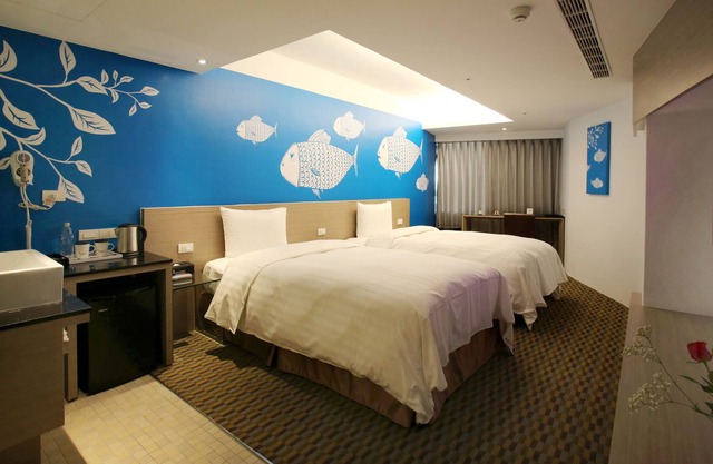 Chiayi Look Hotel