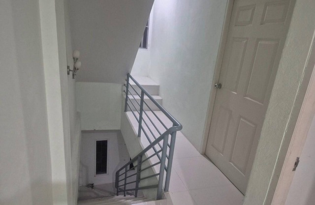 Chic 1-bedroom apartment in Rawai beach with WiFi, new AC ,Water heater, smartTV